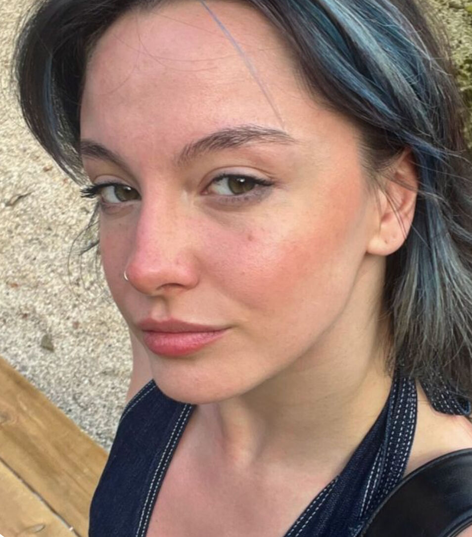 Manifest Zoktay kimdir? Zeynep Oktay'ın yaşı merak konusu oldu - 3. Resim