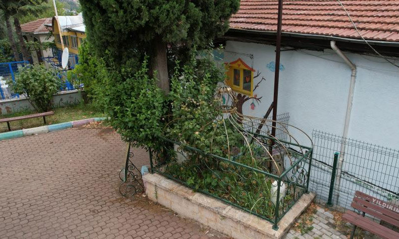 Unutulan miras… Osmanlı’nın büyük alimi Molla Arap’ın kabri sahipsiz kaldı Unutulan miras… Osmanlı’nın büyük alimi Molla Arap’ın kabri sahipsiz kaldı - 2. Resim