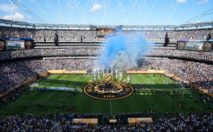 Yıldız futbolcunun Donald Trump öfkesi! Kimse bir şey diyememiş: Çok korktuk ve sinirlendik! Yıldız futbolcunun Trump öfkesi! Kimse bir şey diyememiş: Çok korktuk ve sinirlendik! - 1. Resim