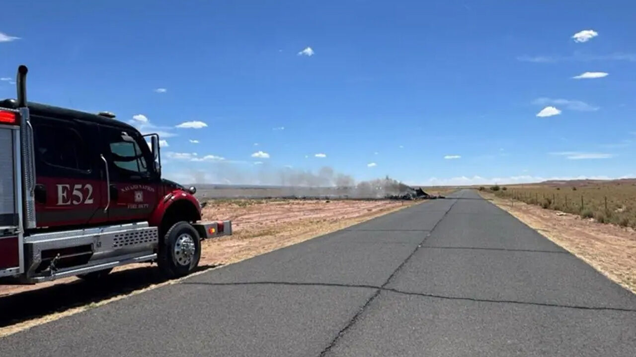 ABD'de hasta nakli yapılan küçük uçak düştü! 4 kişi hayatını kaybetti ABD'de hasta nakli yapılan küçük uçak düştü! 4 kişi hayatını kaybetti - 1. Resim