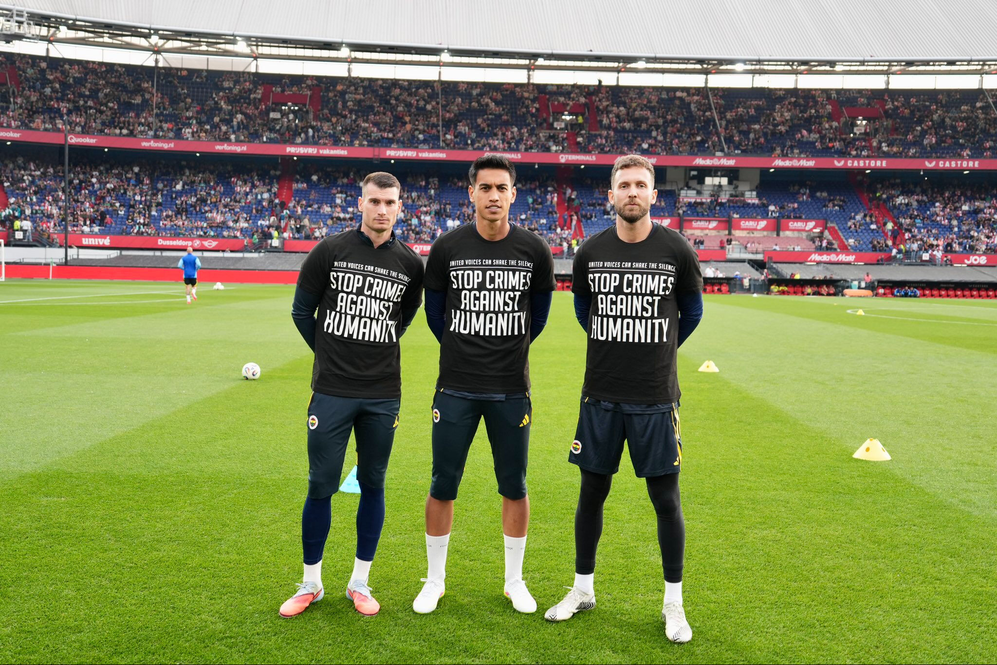 Fenerbahçe Gazze'yi unutmadı! Feyenoord maçında Fenerbahçe Gazze'yi unutmadı! Feyenoord maçında