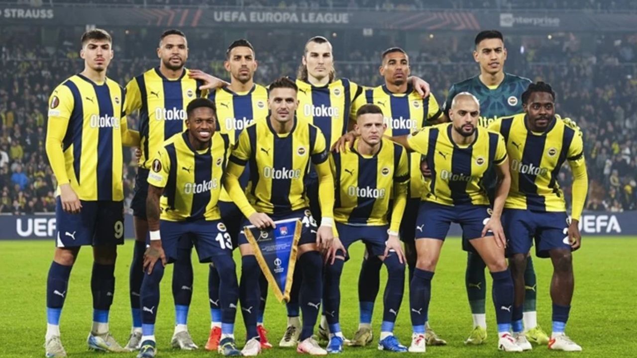 Feyenoord - Fenerbahçe maç kadrosu açıklandı! İlk 11’de kimler var, kimler eksik, kimler sakat? Feyenoord - Fenerbahçe maç kadrosu açıklandı! İlk 11’de kimler var, kimler eksik, kimler sakat?