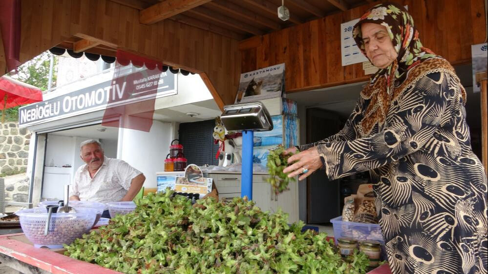 Fiyatı 200 TL olarak açıklanmıştı! Tezgahlarda 300 TL'den yerini aldı Fiyatı 200 TL olarak açıklanmıştı! Tezgahlarda 300 TL'den yerini aldı - 1. Resim