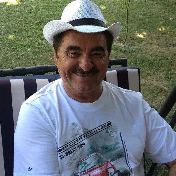 Kebaptan lahmacundan vazgeçti, 21 kilo verdi! İbrahim Tatlıses'in zayıflama sırrı herkesi şaşırttı Kebaptan lahmacundan vazgeçti, 21 kilo verdi! İbrahim Tatlıses'in zayıflama sırrı herkesi şaşırttı - 3. Resim