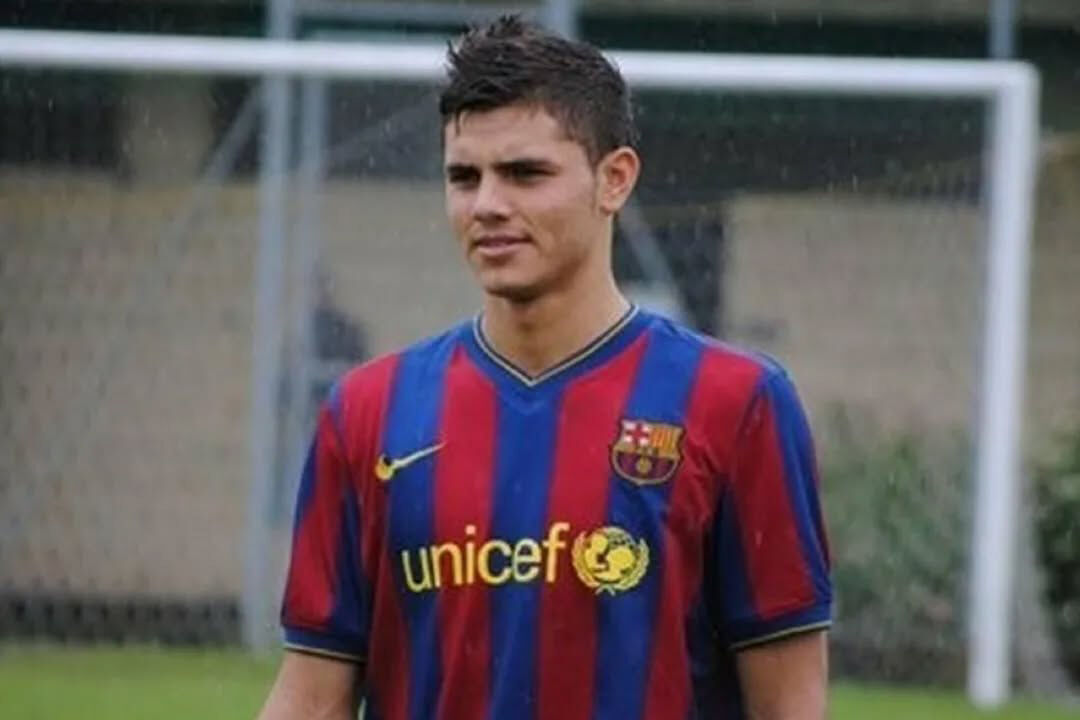 La Masia'daki oda arkadaşından olay Icardi itirafı! La Masia'daki oda arkadaşından olay Icardi itirafı! 'Sapanla güvercin avladı, gözümün önünde pişirip yedi