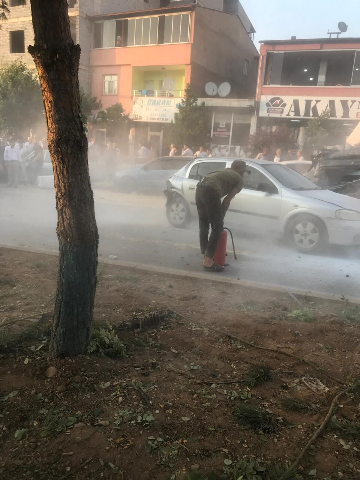 Ortalık savaş alanına döndü! Freni boşalan tır 11 aracı biçti - 3. Resim