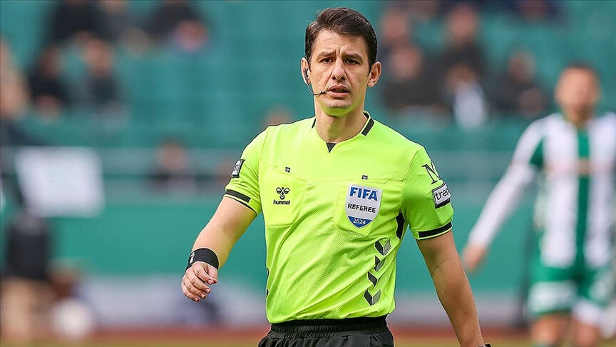 Süper Lig hakemi testi geçemedi! Büyük tehlike: Kariyeri bitebilir Süper Lig'in ünlü hakemi testi geçemedi! Büyük tehlike: Koşamazsa kariyeri bitecek - 1. Resim