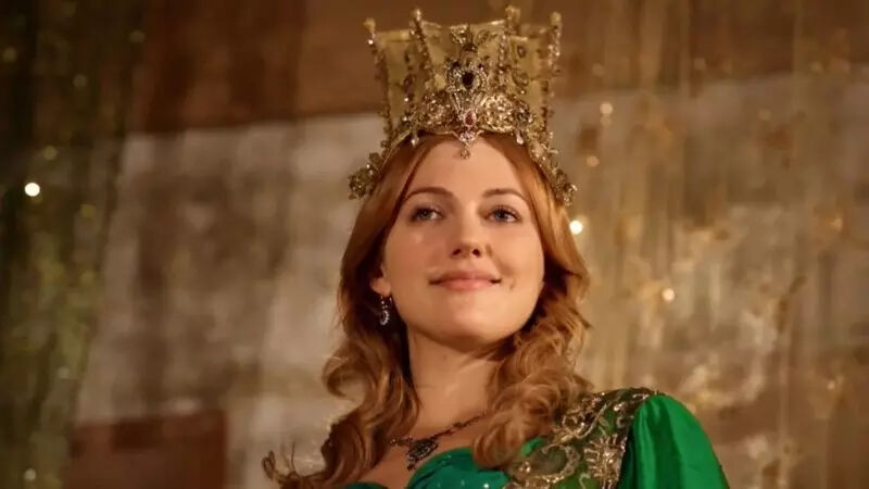 THY'den Meryem Uzerli sürprizi! Tanıtım filminde görenler şaşırdı THY'den Meryem Uzerli sürprizi! Tanıtım filminde görenler şaşırdı - 4. Resim