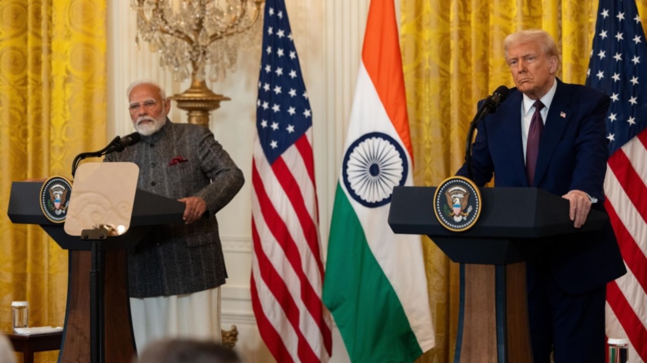 Trump'tan Rus petrolü misillemesi: Hindistan'a yüzde 25 ek vergi! Trump'tan Rus petrolü misillemesi: Hindistan'a yüzde 25 ek vergi!