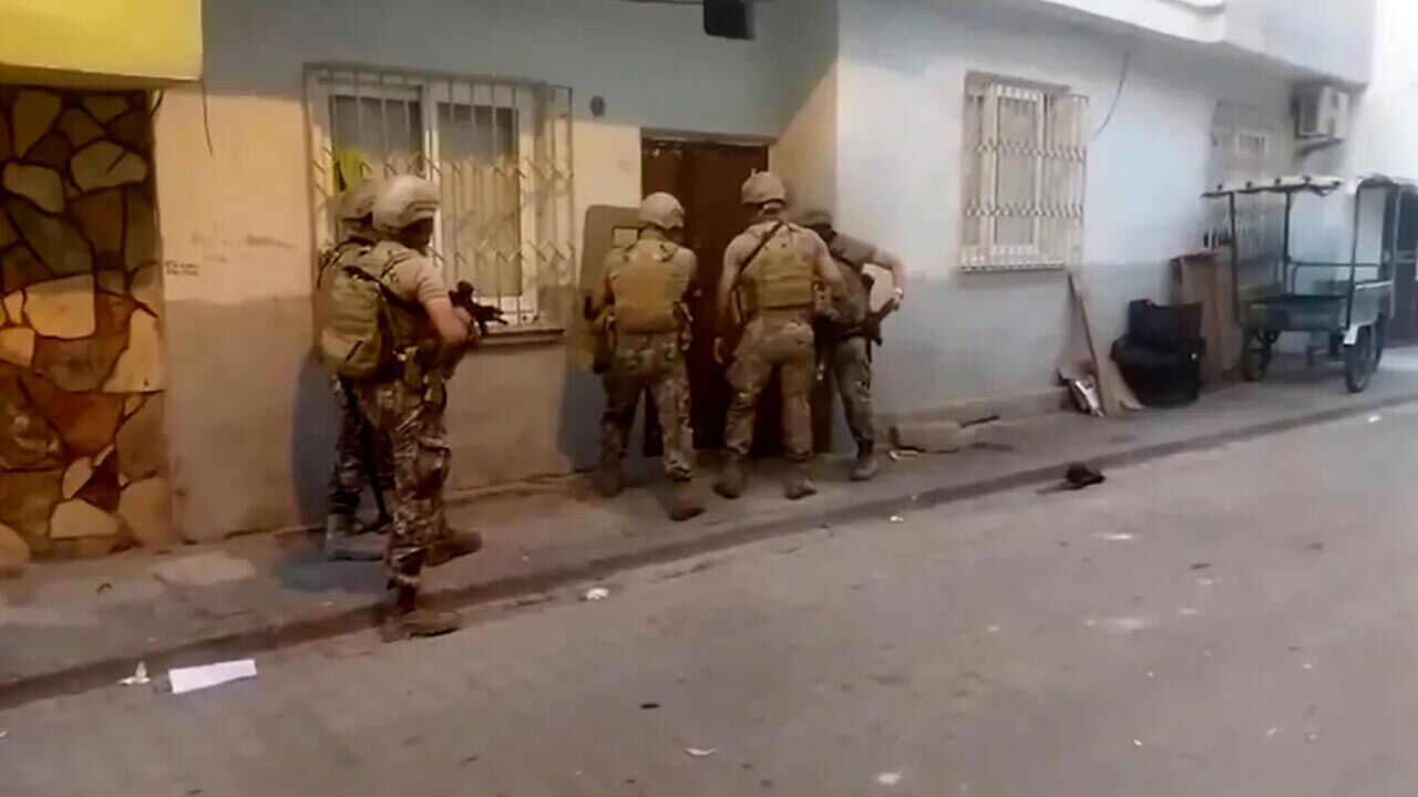 31 ilde dev operasyon! Bakan Yerlikaya açıkladı, 102 kişi yakalandı - 1. Resim