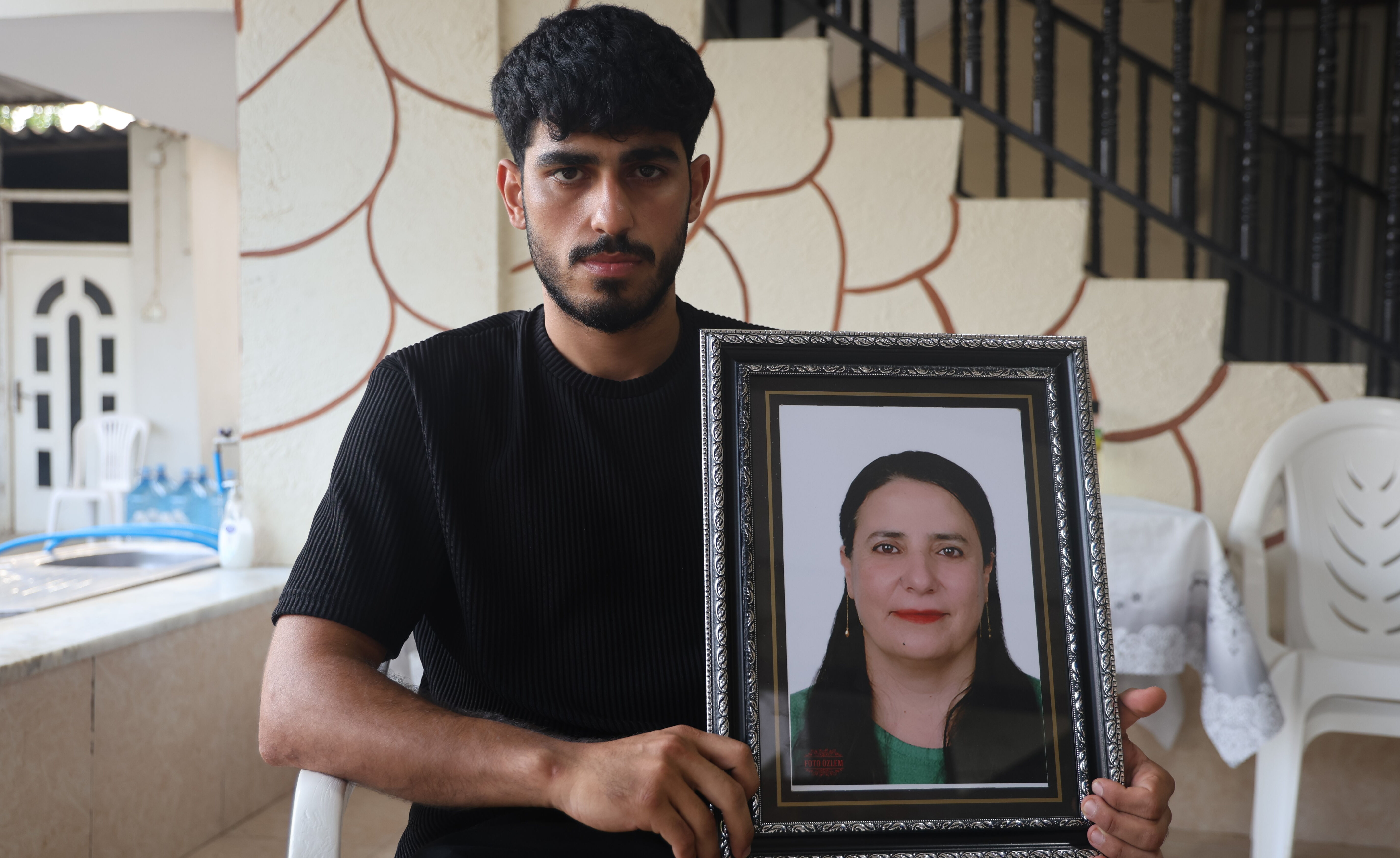 4 çocuk annesi, kayınbiraderi tarafından öldürüldü! Yıllarca hem annelik hem babalık yapmış 4 çocuk annesi, kayınbiraderi tarafından öldürüldü! Yıllarca hem annelik hem babalık yapmış - 3. Resim