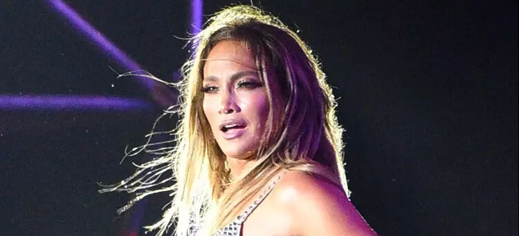Jennifer Lopez’i mağazaya almamışlardı! O çalışanla ilgili flaş karar Jennifer Lopez’i mağazaya almamışlardı! O çalışanla ilgili flaş karar - 3. Resim