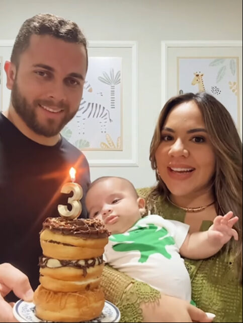 Sosyal medya bununla çalkalanıyor! Ünlü fenomenin aracında 103 kilo kaçak altın çıktı Sosyal medya bununla çalkalanıyor! Ünlü fenomenin aracında 103 kilo kaçak altın çıktı - 2. Resim