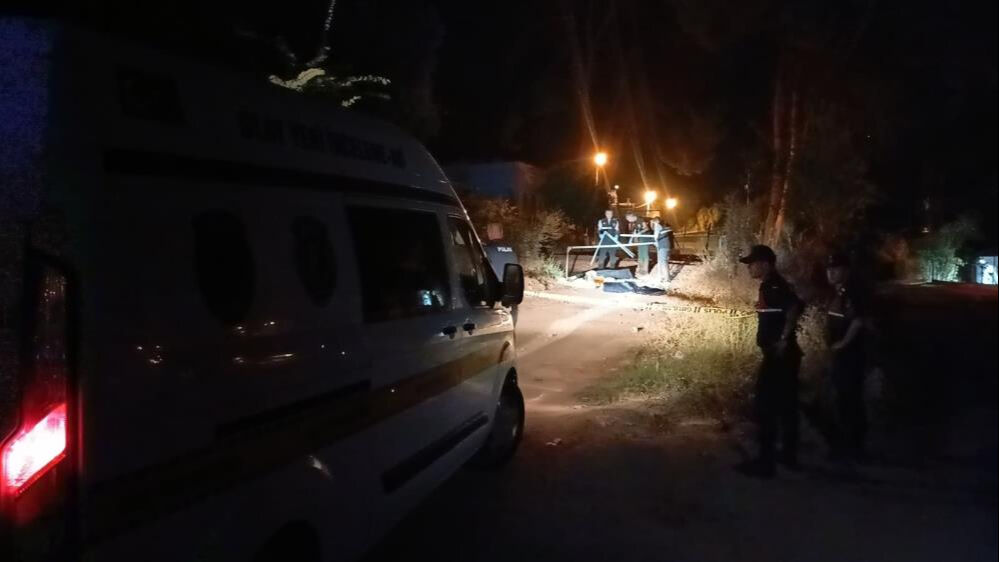 Teslime Hanedan'ın esrarengiz ölümü! Ormanda bulundu, yanında 5 kişi birden vardı Teslime Hanedan'ın esrarengiz ölümü! Ormada bulundu, yanında 5 kişi birden vardı - 8. Resim