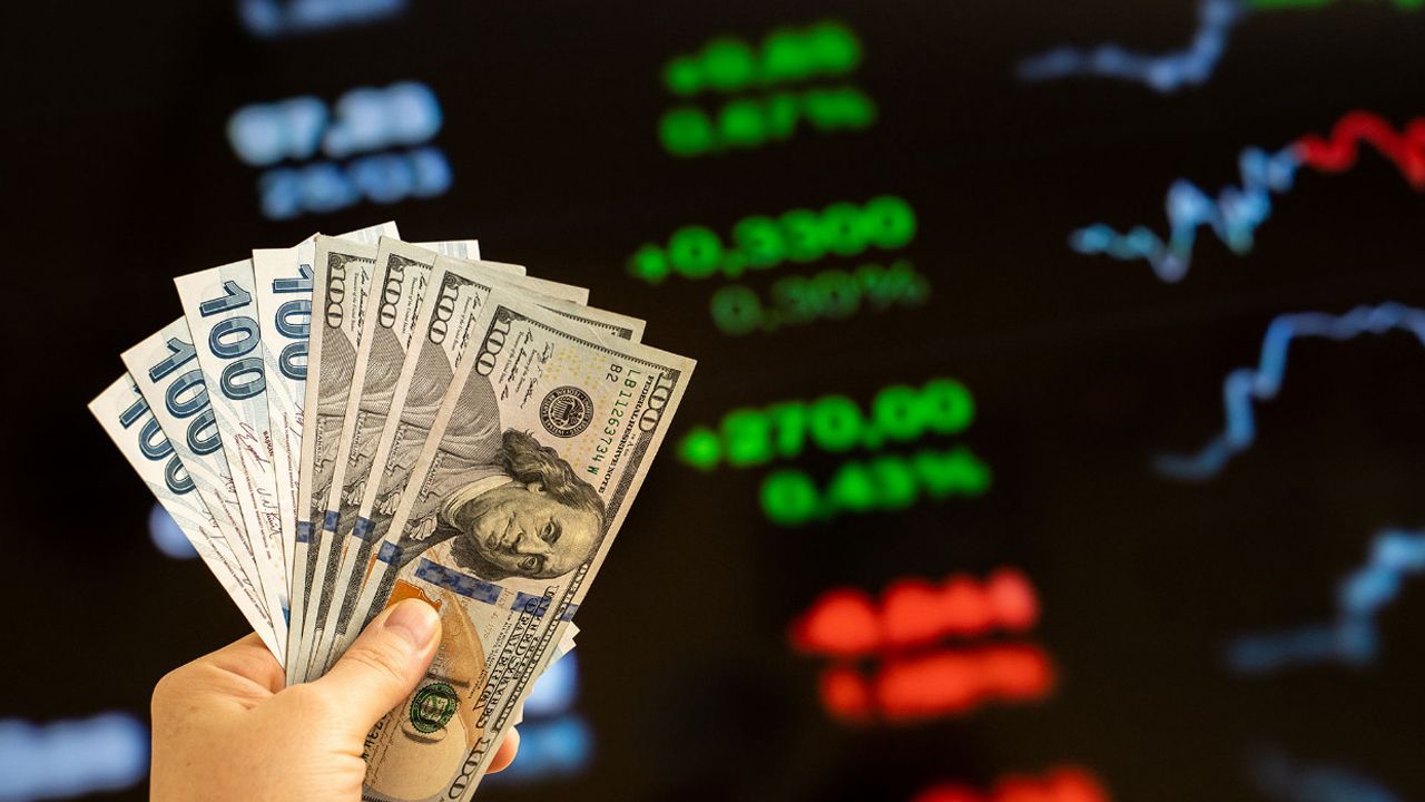 Yabancılardan 135 milyon dolarlık hisse senedi alımı Yabancılardan 135 milyon dolarlık hisse senedi alımı