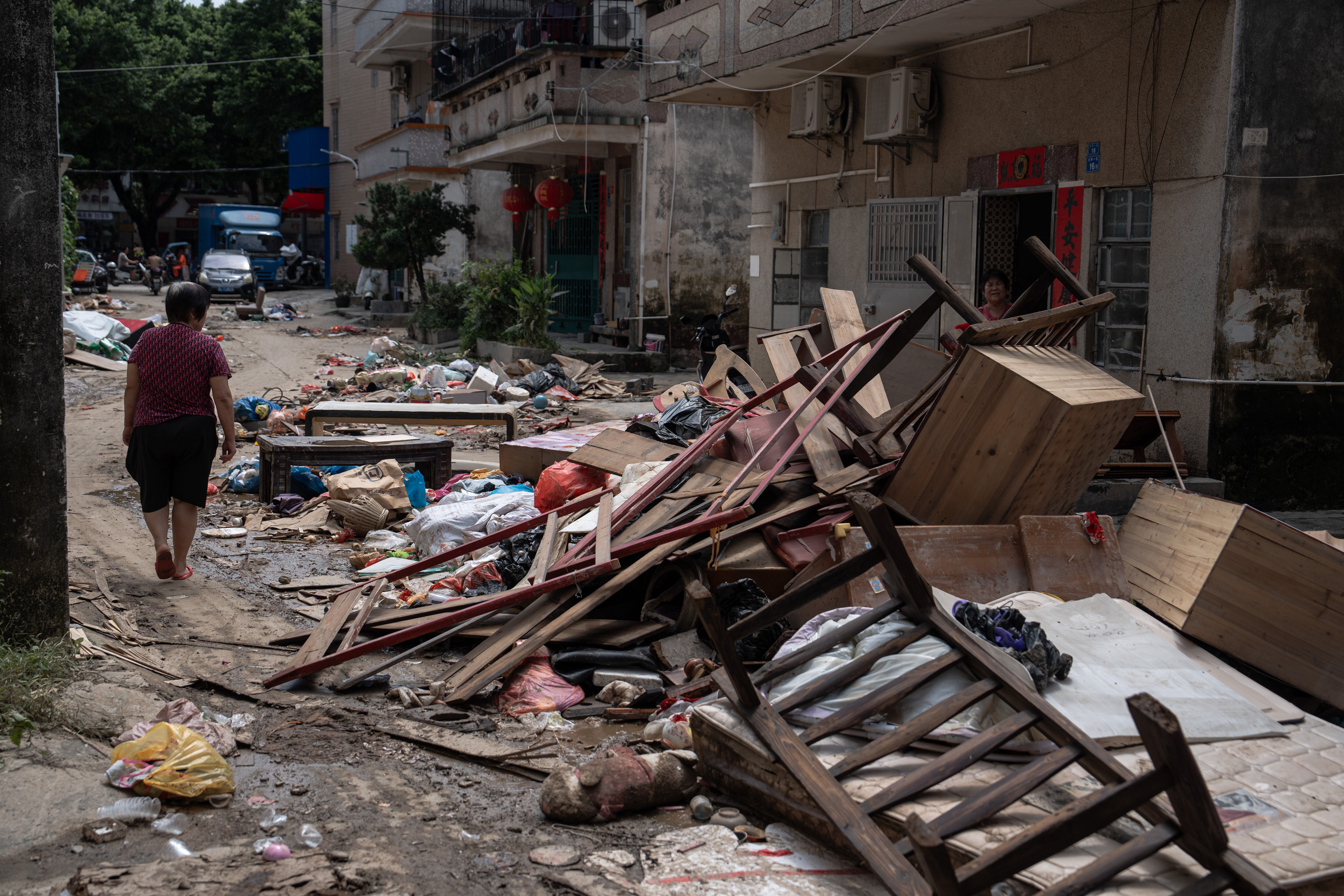 Çin'de sel felaketi! Alarma geçildi: Çok sayıda ölü ve kayıp var Çin'de sel felaketi! Alarma geçildi: Çok sayıda ölü ve kayıp var - 1. Resim