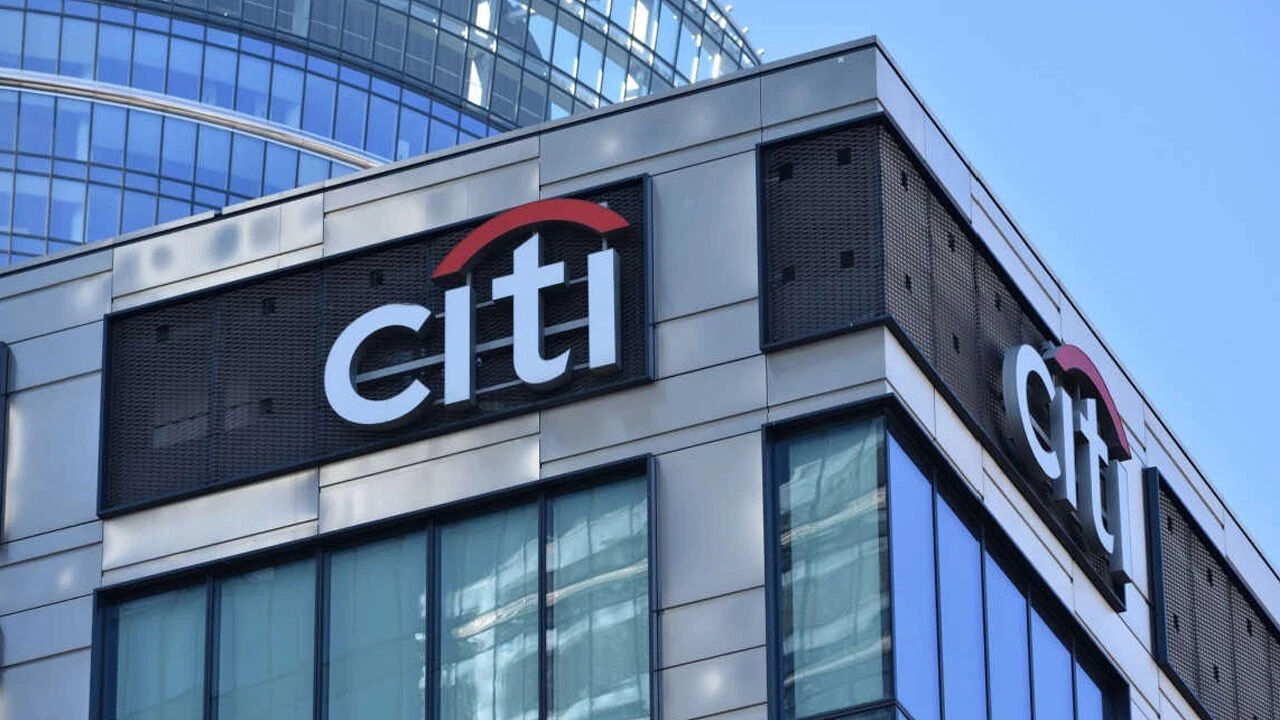 Citi'den sürpriz petrol tahmini! Benzin ve motorine büyük indirimler yolda Citi'den sürpriz petrol tahmini! Benzin ve motorine büyük indirimler yolda - 2. Resim