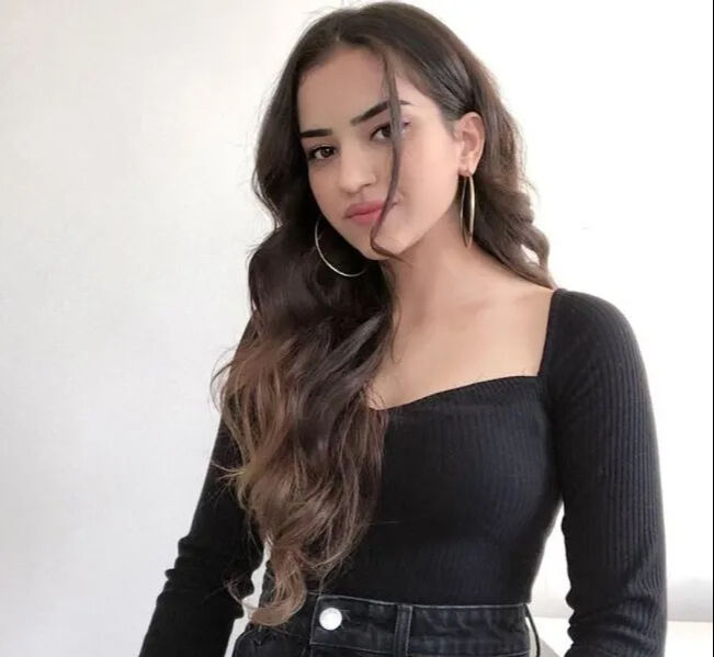 İbrahim Tatlıses’in torunu Berfin Oxford’a başvurdu! Son hali herkesi şaşırttı İbrahim Tatlıses’in torunu Berfin Oxford’a başvurdu! Son hali herkesi şaşırttı - 3. Resim