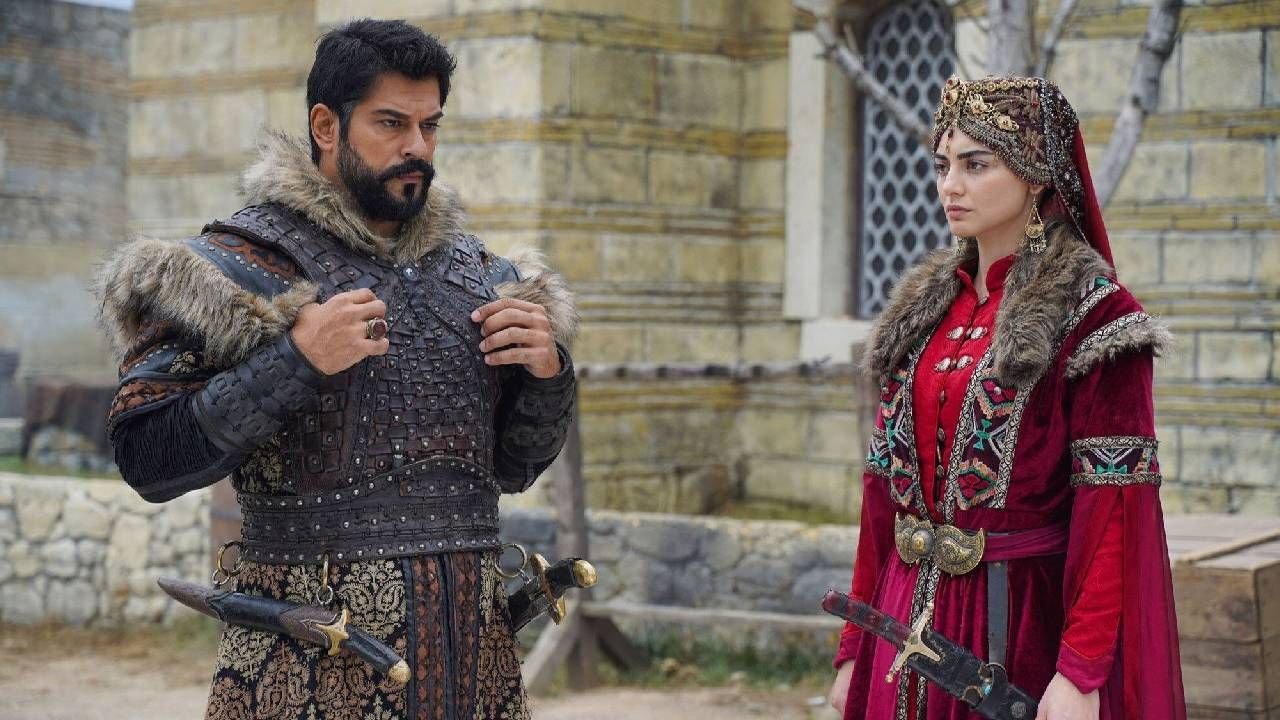 Özge Törer&#039;in &#039;Kuruluş Osman&#039; paylaşımı gündem oldu! O sözleri çok konuşuldu