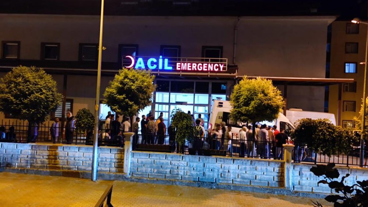 Siirt&#039;te husumetliler çatıştı, JÖH müdahale etti! Ölü ve yaralı var