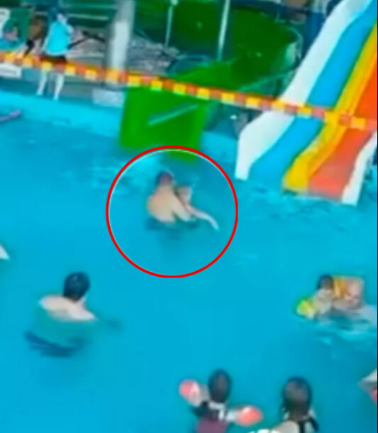 Su parkında facia! 6 yaşındaki çocuğun karaciğeri parçalandı - 1. Resim