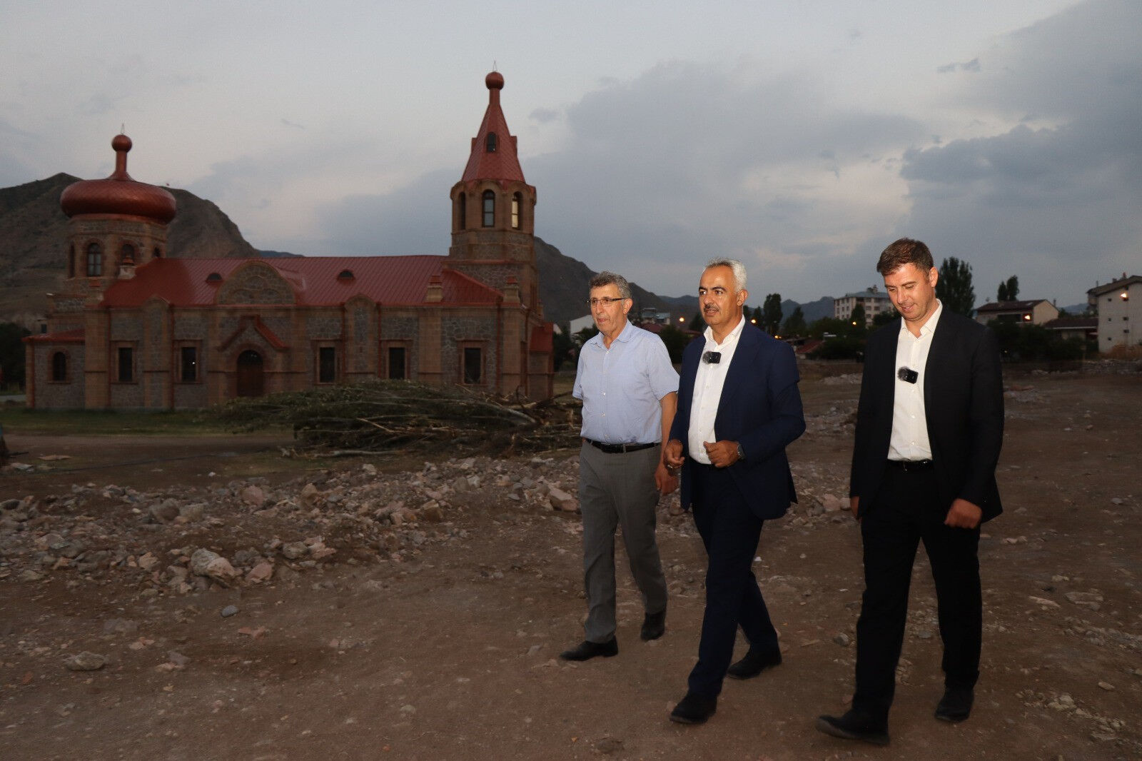 Tarihi alanda büyük teyakkuz! Turizm cenneti yapılacak Tarihi alanda büyük teyakkuz! Turizm cenneti yapılacak - 1. Resim