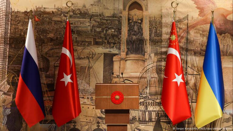 Trump, Azerbaycan-Ermenistan barışından hemen sonra açıkladı! "Putin ile görüşme popüler bir yerde olacak" - 1. Resim