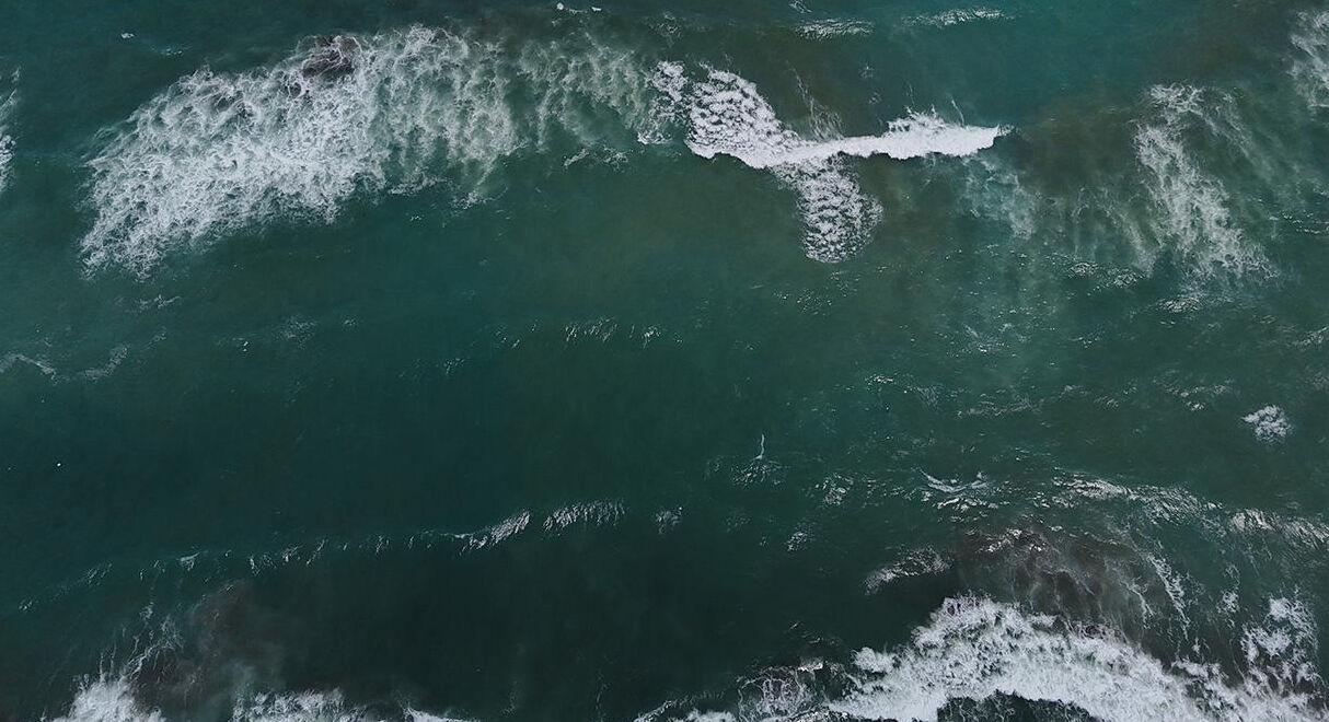 4 ilde denize girmek yasaklandı: Dalga yüksekliği 3 metreye kadar çıkabillir! - 4. Resim