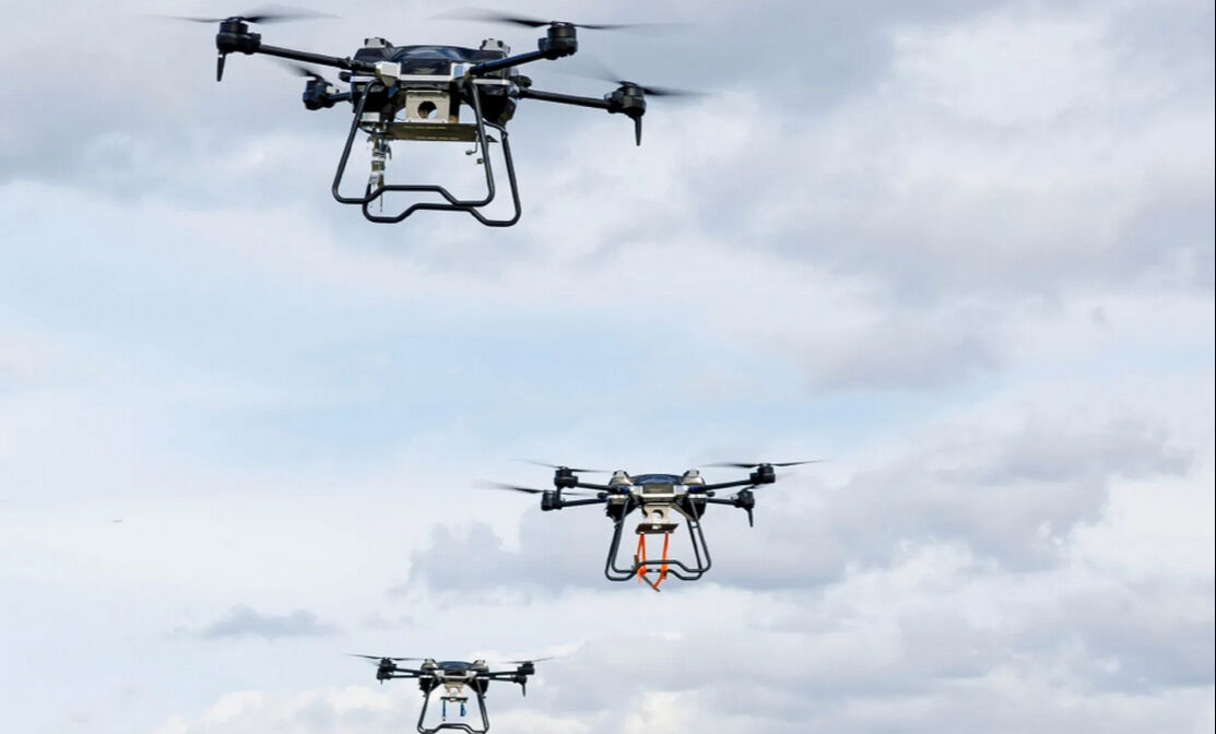 Almanya semalarında 536 gizemli drone! Askeri üsler kuşatma altında mı? - 1. Resim