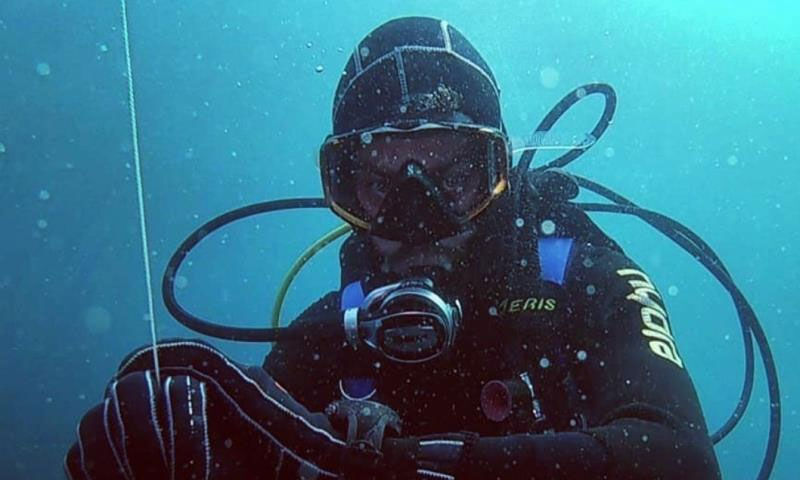 Sapanca Gölü'nde acı kayıp: 21 gün önce evlendi, dalışta can verdi Sapanca Gölü'nde acı kayıp: 21 gün önce evlendi, dalışta can verdi - 1. Resim