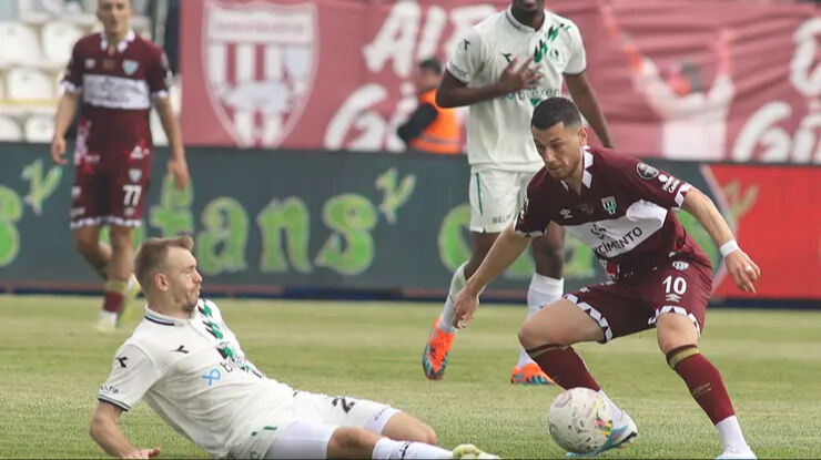 Bandırmaspor - Sakaryaspor maçı hangi kanalda, saat kaçta? Karşılaşmayı Alpaslan Şen yönetecek! - 2. Resim