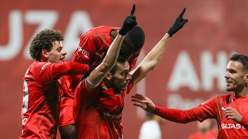 Bodrum FK - Pendikspor maçı canlı yayın hangi kanalda, saat kaçta? Maçı Mehmet Ali Özer yönetecek Bodrum FK - Pendikspor maçı canlı yayın hangi kanalda, saat kaçta? Maçı Mehmet Ali Özer yönetecek - 1. Resim