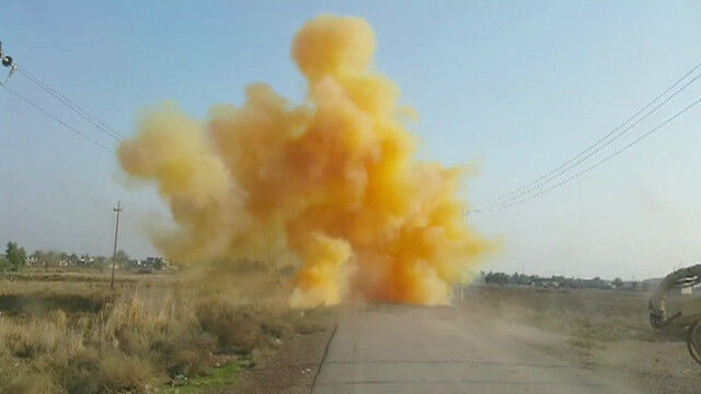 Komşuda klor gazı ülkeyi esir aldı! 600'den fazla kişi hastanelik oldu - 1. Resim