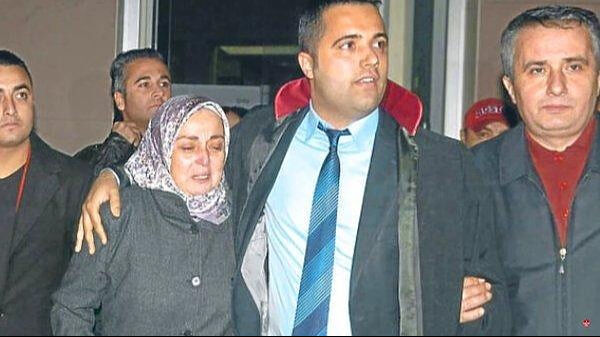 Ünlü avukat Rezan Epözdemir gözaltına alındı! İşte hakkındaki suçlamalar... - 6. Resim