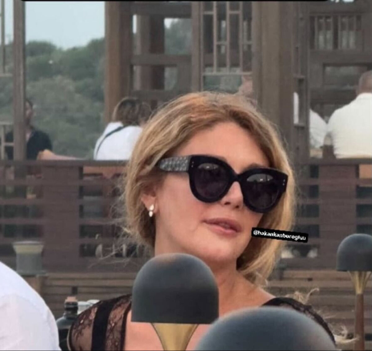 Uzun süredir ortalarda yoktu! Aysun Kayacı yıllar sonra görüntülendi - 3. Resim