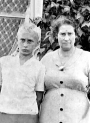 Ailesini sır gibi saklıyordu! ''Babası, annesinin gözünü oydu iddiası'' gündem oldu - 2. Resim