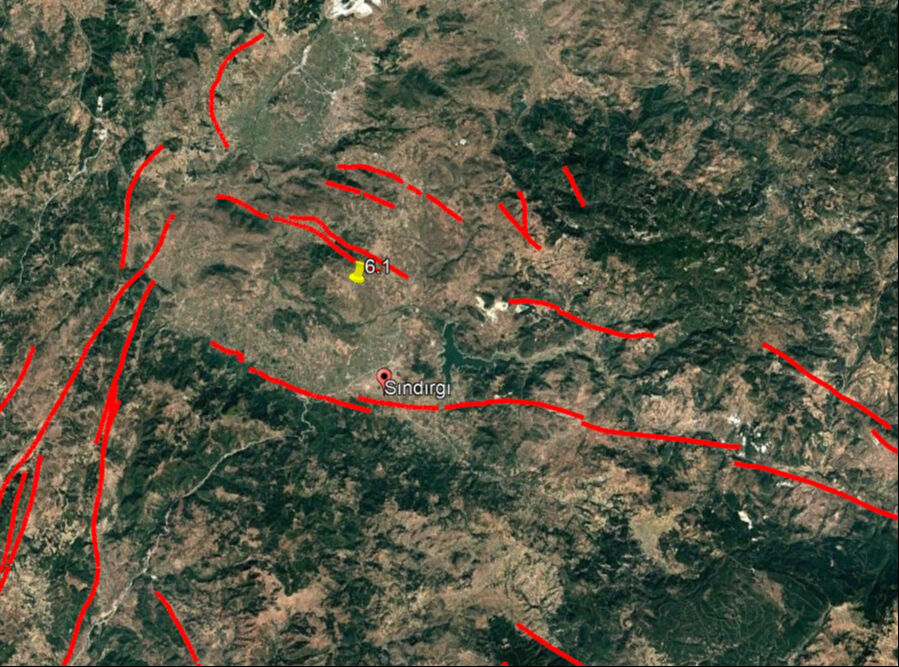 Balıkesir 6,1 ile sallandı! Uzmanlardan peş peşe açıklamalar geldi... "Ben bildim saçmalıklarına lüzum yok" - 3. Resim