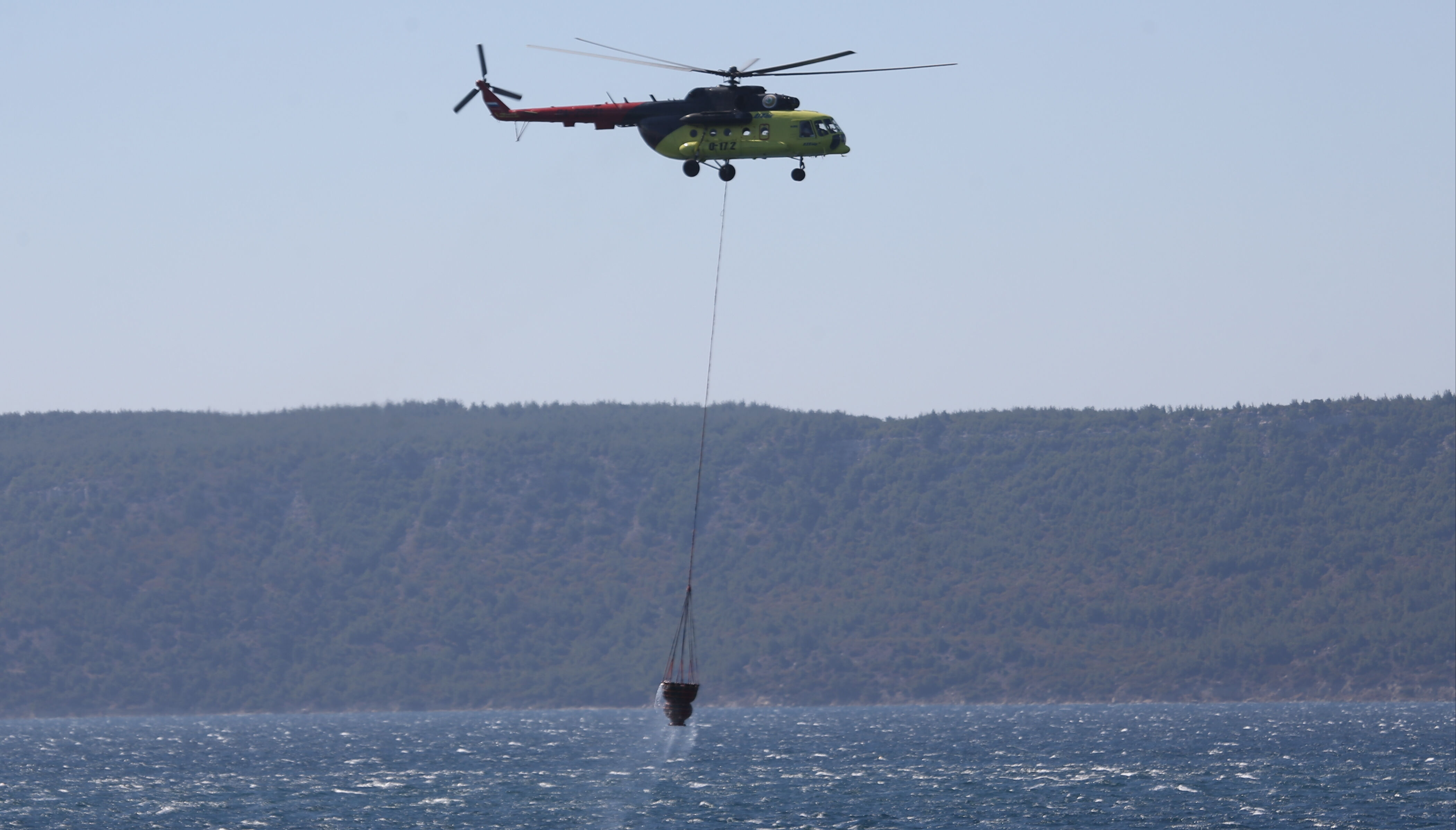 Çanakkale Güzelyalı yangın son dakika: Yangın söndürüldü mü, neden çıktı? - 1. Resim
