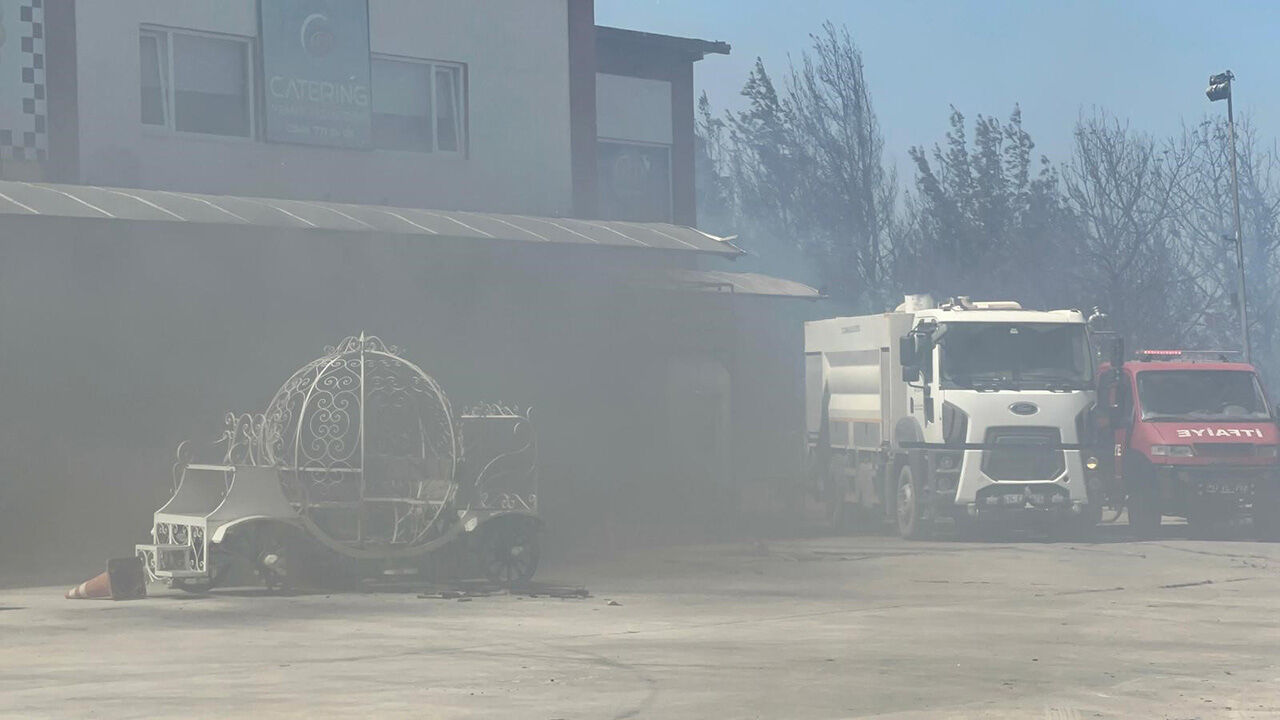 Çanakkale'de bir yangın daha! Ormana sıçradı, ekipler seferber oldu - 2. Resim
