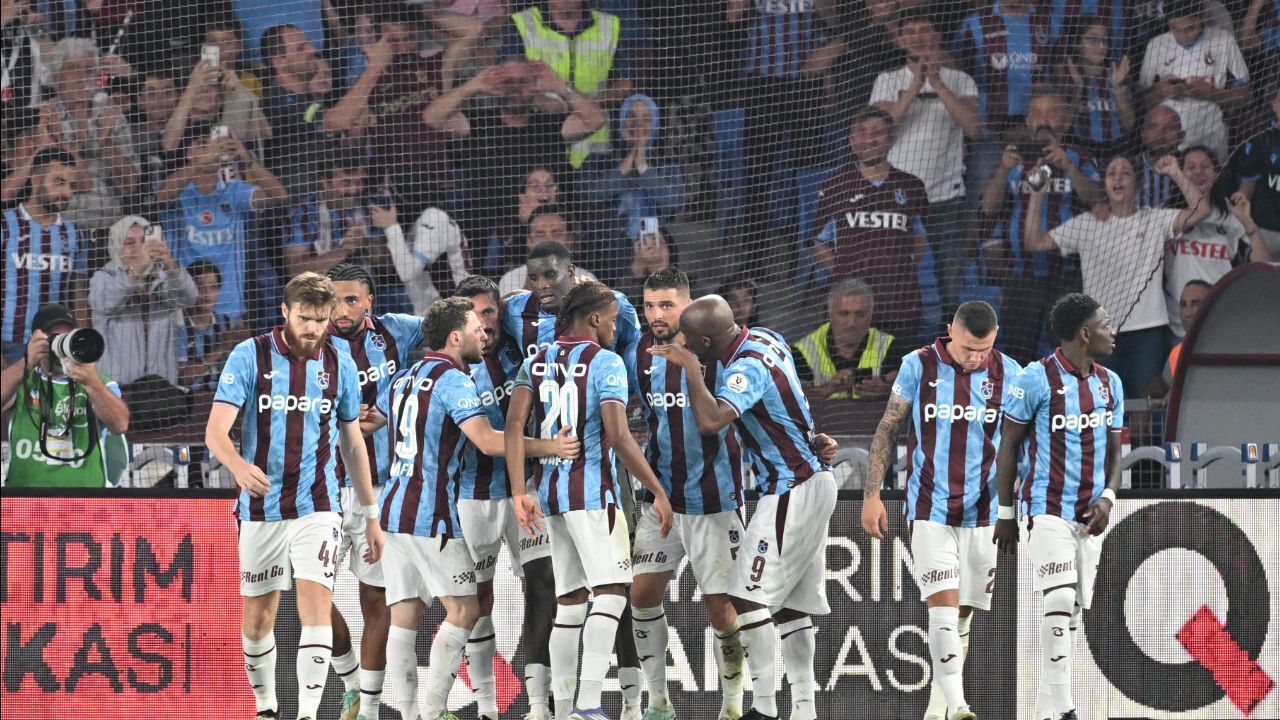 Trabzonspor yeni sezona galibiyetle başladı! Kocaelispor&#039;u evinde tek golle devirdi