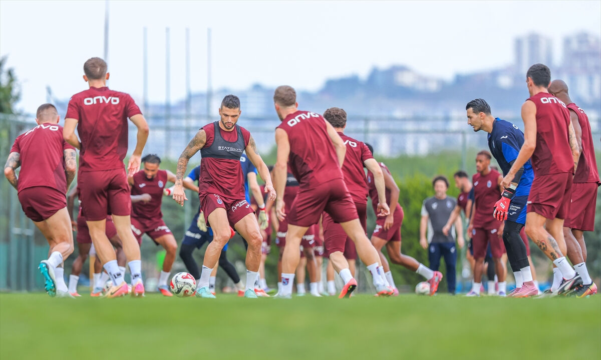 Trabzonspor Kocaelispor maçında kimler eksik? Gözler maç kadrosu ilk 11'e çevrildi Trabzonspor Kocaelispor maçında kimler eksik? Gözler maç kadrosu ilk 11'e çevrildi - 4. Resim