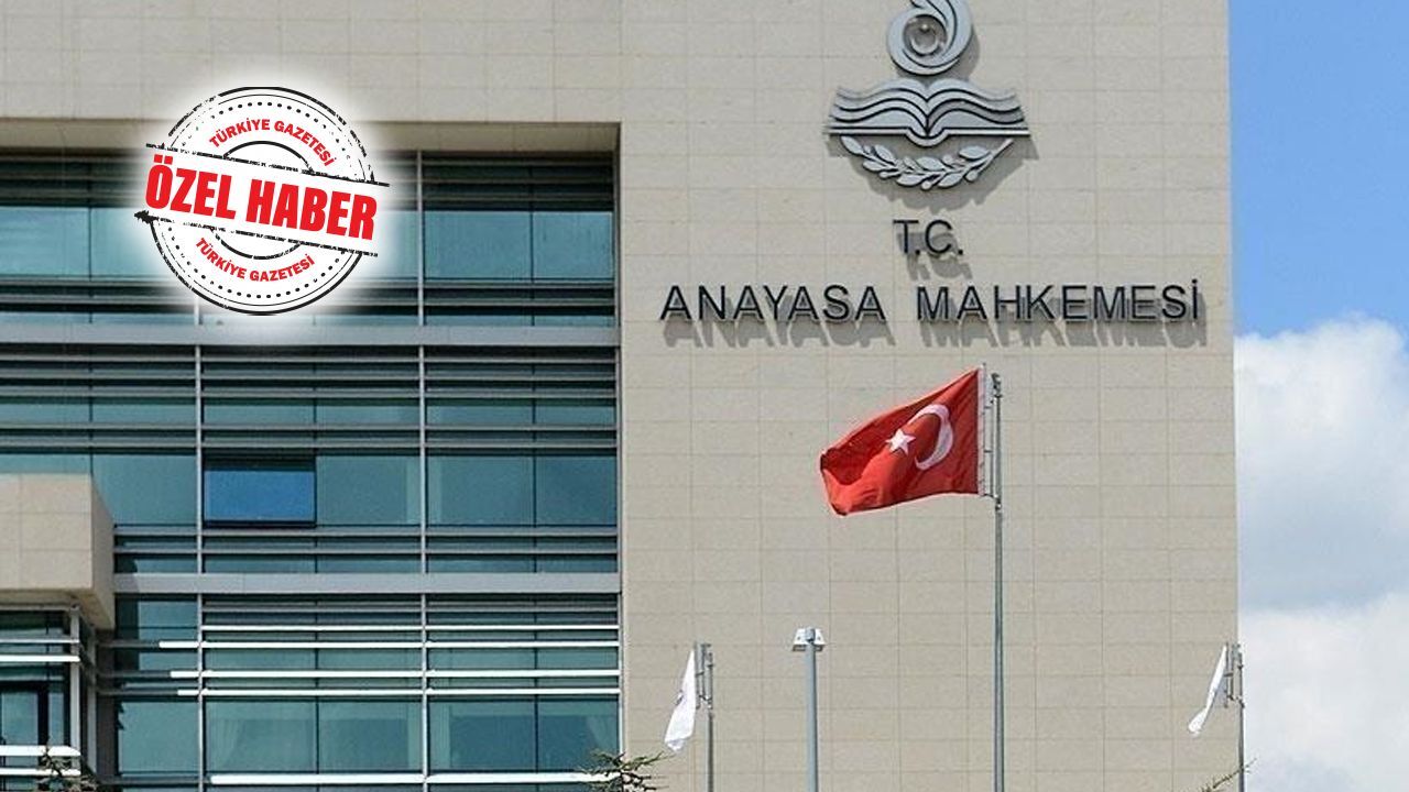 Anayasa Mahkemesinden karar! Göreve dönen KHK'lılara tazminat yolu açıldı Anayasa Mahkemesinden karar! Göreve dönen KHK'lılara tazminat yolu açıldı