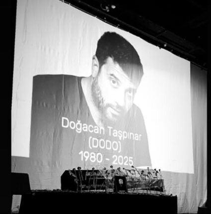 Doğacan Taşpınar son yolculuğuna uğurlandı! Eşinden duygu yüklü paylaşım… - 2. Resim