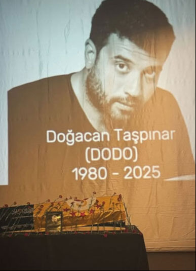 Doğacan Taşpınar son yolculuğuna uğurlandı! Eşinden duygu yüklü paylaşım… - 4. Resim