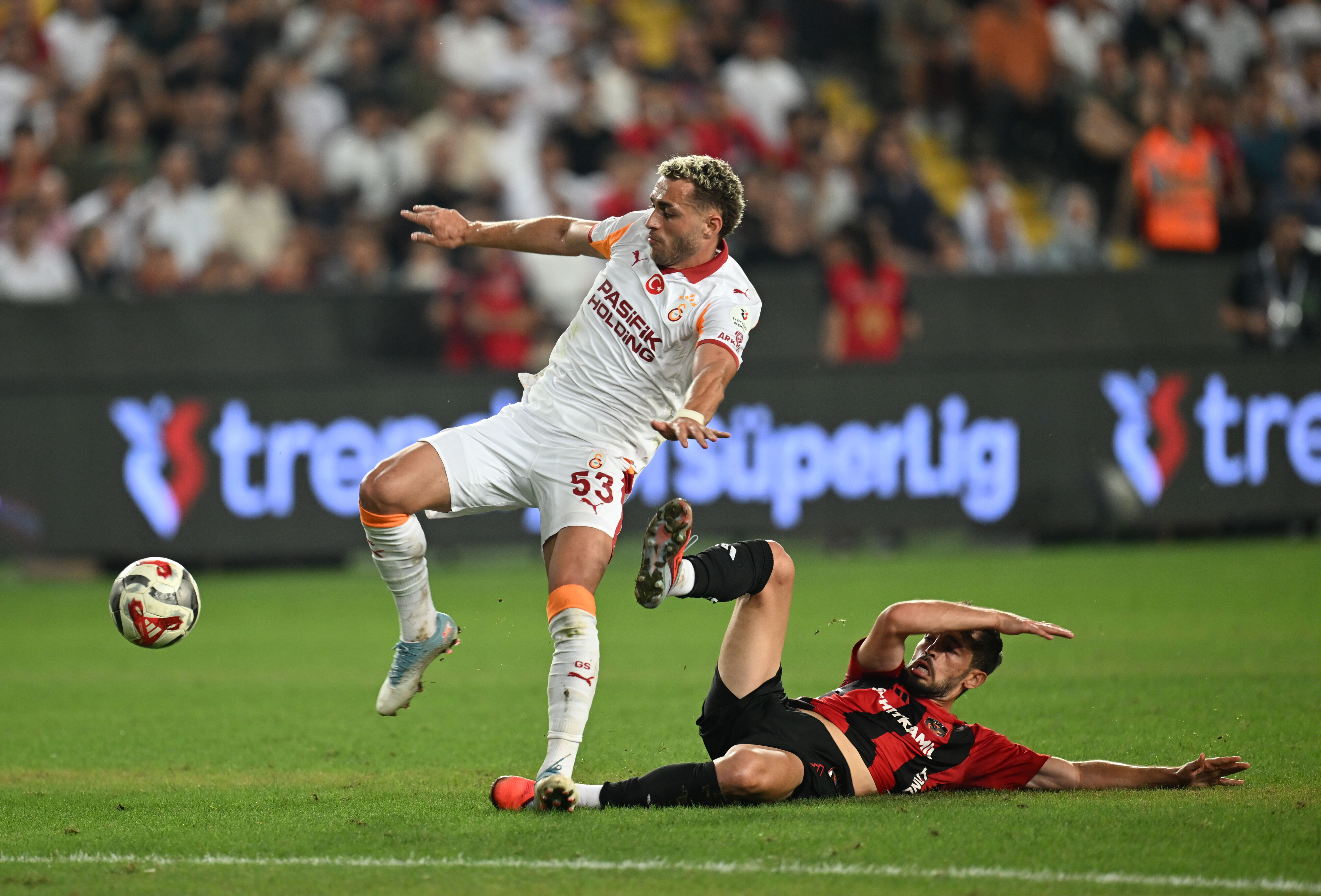 Gaziantep - Galatasaray maçının VAR kayıtları açıklandı! Penaltı ve kırmızı kart anı! - 1. Resim