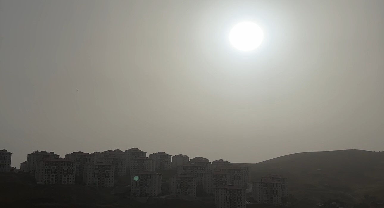 Irak ve Suriye'den geldi, bir ilçemizi çembere aldı! Film karelerini aratmıyor - 2. Resim