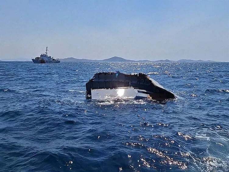 Marmara’da gizemli tekne kazası! Bilinmeyen detay ortaya çıktı: Halit Yukay, Kıvanç Tatlıtuğ ile konuşurken… Marmara’da gizemli tekne kazası! Bilinmeyen detay ortaya çıktı: Halit Yukay, Kıvanç Tatlıtuğ ile konuşurken… - 3. Resim