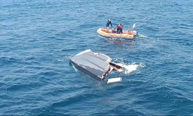 Marmara’da gizemli tekne kazası! Bilinmeyen detay ortaya çıktı: Halit Yukay, Kıvanç Tatlıtuğ ile konuşurken… Marmara’da gizemli tekne kazası! Bilinmeyen detay ortaya çıktı: Halit Yukay, Kıvanç Tatlıtuğ ile konuşurken… - 2. Resim