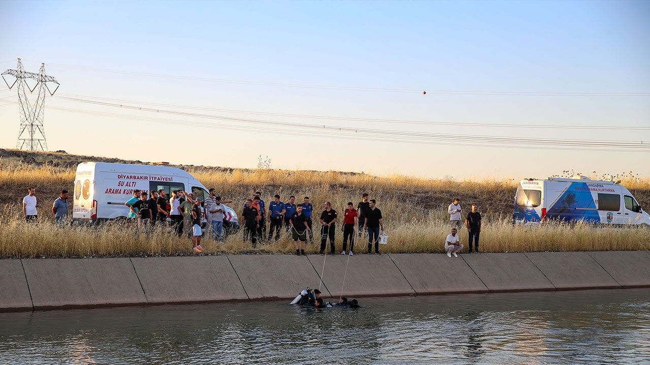 112 personeli en acı çağrı ile yıkıldı! Kanalda boğulan çocuk oğlu çıktı - 1. Resim