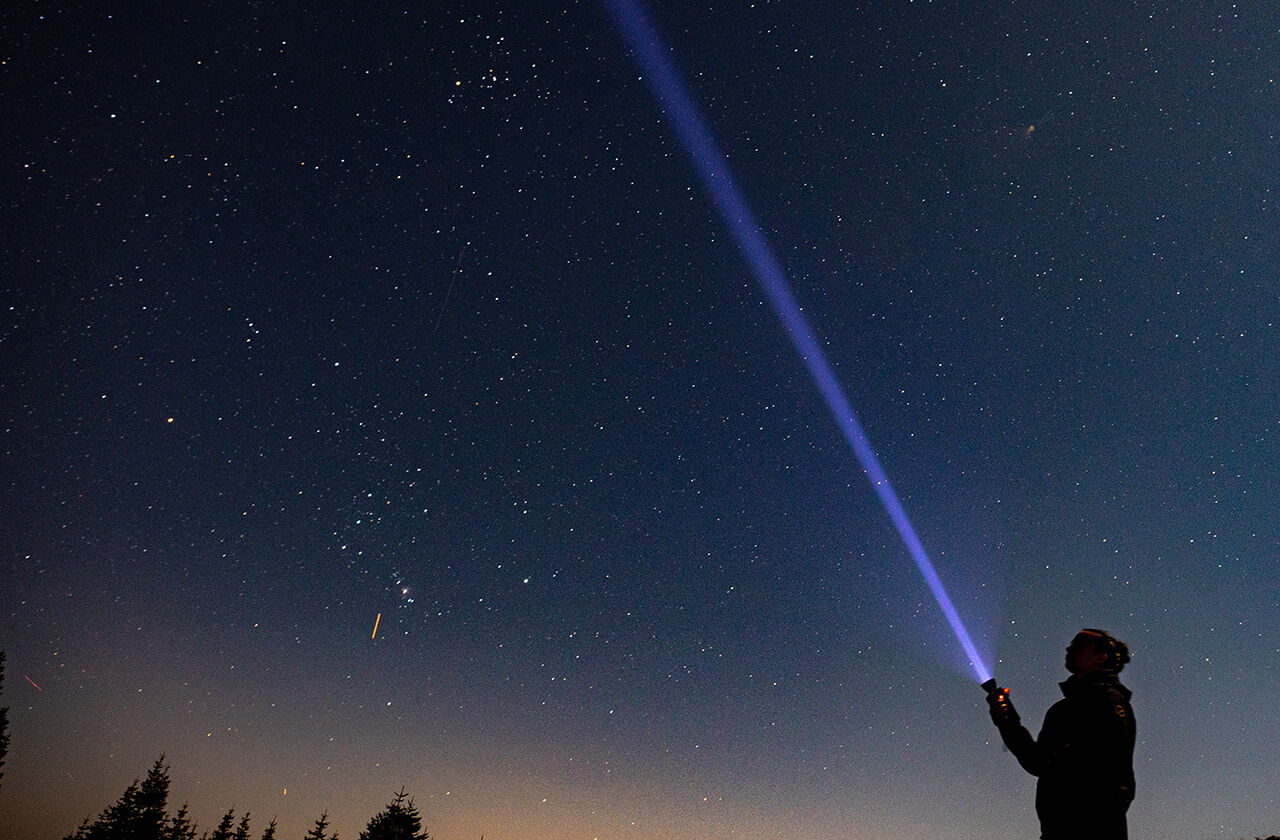 Dünyayı gökyüzüne kilitleyen anlar! Perseid meteor yağmuru sonrası görüntüler hayran bıraktı Dünyayı gökyüzüne kilitleyen anlar! Perseid meteor yağmuru sonrası görüntüler hayran bıraktı - 8. Resim